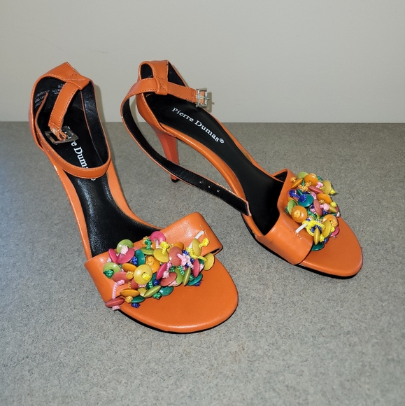 🔥Pierre Dumas Orange Heels with Colorful accents🔥 - Picture 2 of 10